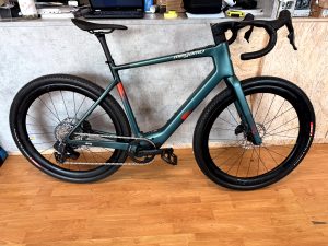 Megamo Along 03 CW 2027